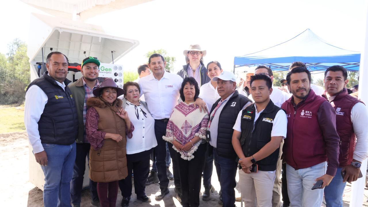Puebla impulsa riego por goteo en Distrito 030 con agua saneada