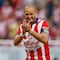 Otra de Chicharito en Chivas: Se pasea mientras sus compañeros hacen pretemporada en Zacatecas