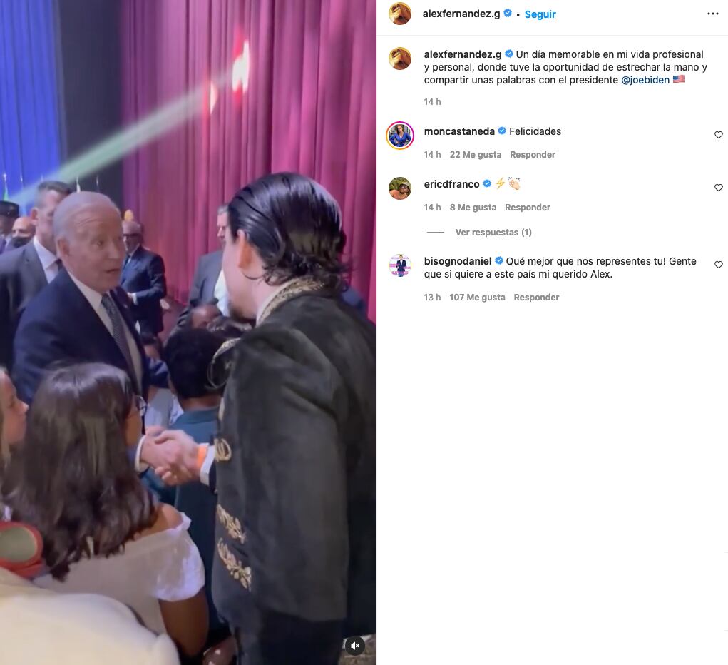Alex Fernández y Joe Biden.