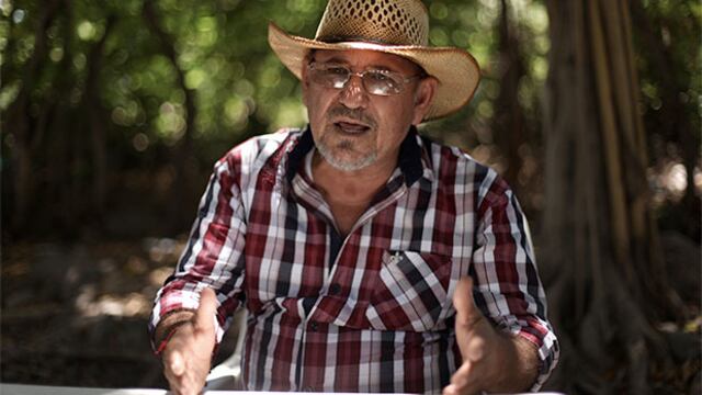 Hipólito Mora dijo que ya se regresó al modelo de complicidad entre las autoridades y el crimen organizado.