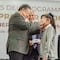 Julio Menchaca y Fundación Ver Bien para Aprender Mejor entregan lentes a estudiantes de educación básica en Hidalgo