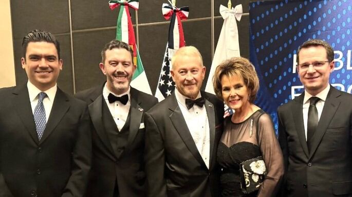 Lista de políticos que dieron la bienvenida a Ronald Johnson, embajador de Estados Unidos en México