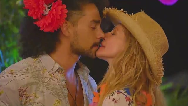 Manola Díez y Fer Sagreeb en Hotel VIP