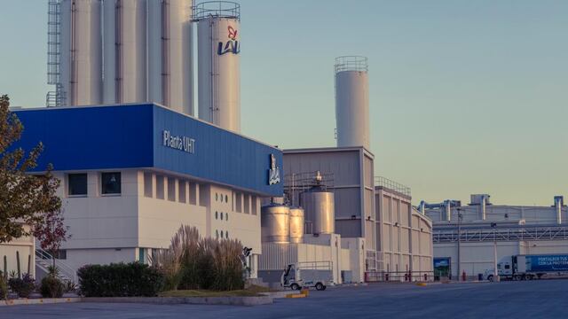 Fundación Lala junto a la SEDENA y la CENACED envío una donación de 10 toneladas de leche UHT.