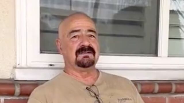 Estadounidense recibe increíble respuesta de México afuera de su casa por un acto racista.