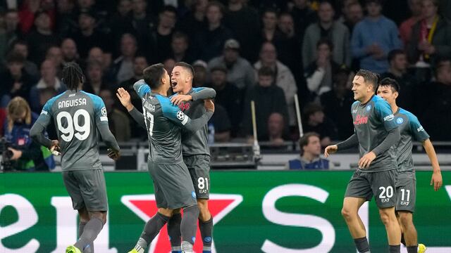 Napoli del Chucky Lozano