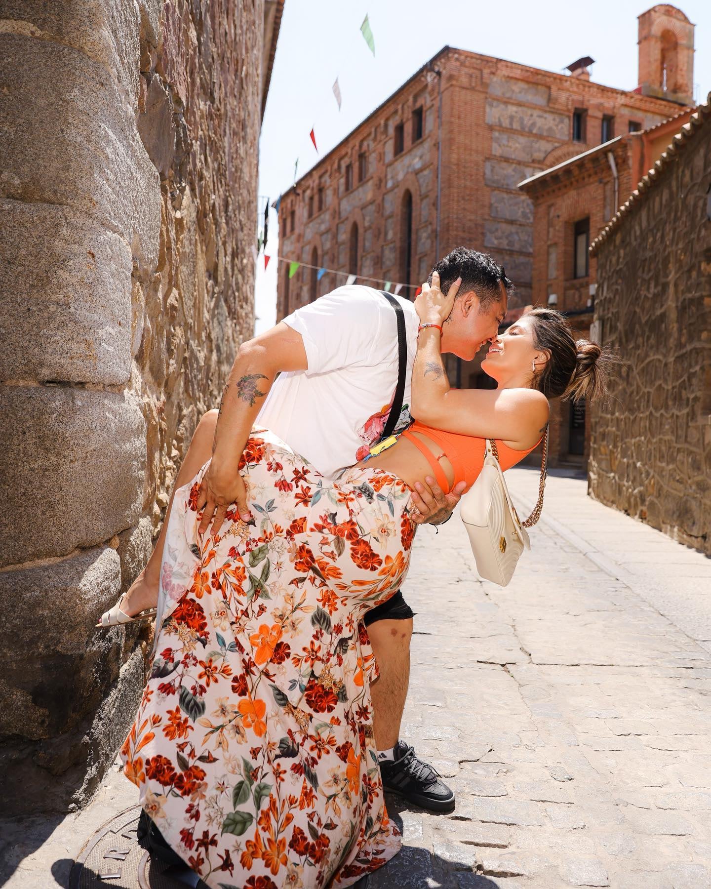 Kimberly Flores y Edwin Luna
