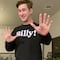 Salva su vida tras ser diagnosticado con cáncer en TikTok (VIDEO)