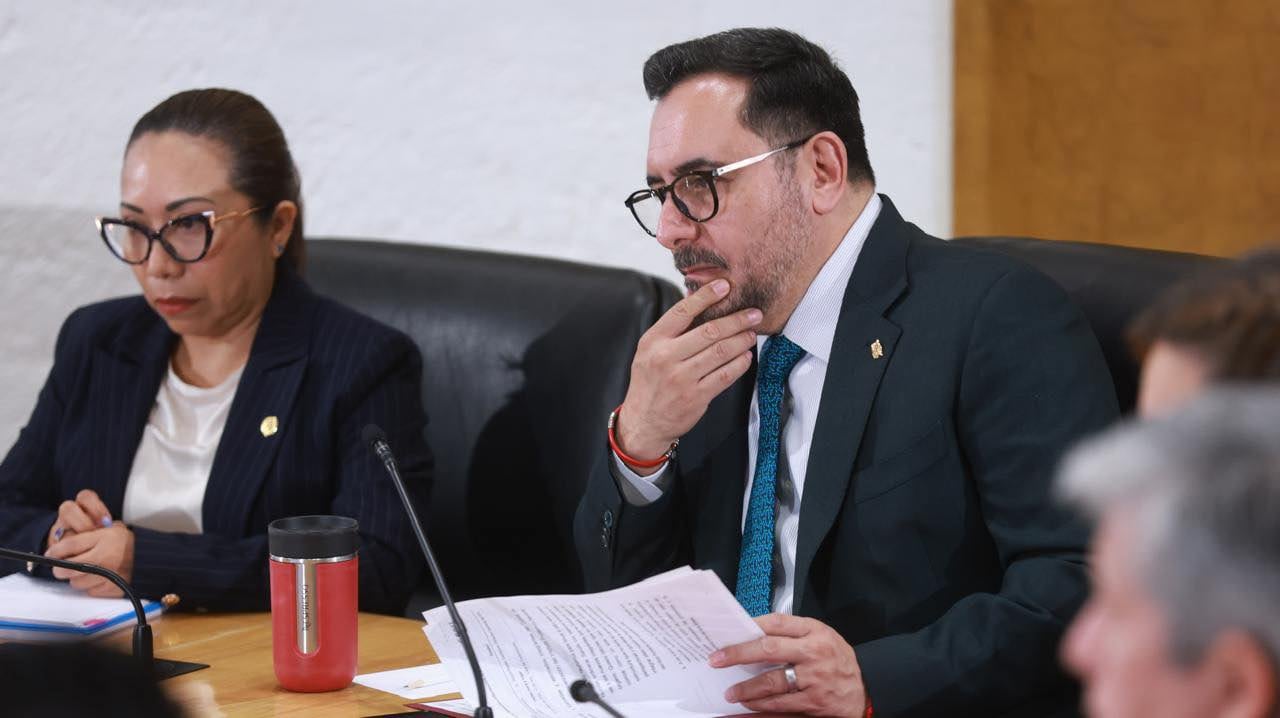 ¿Quién es Arturo Reyes Sandoval?