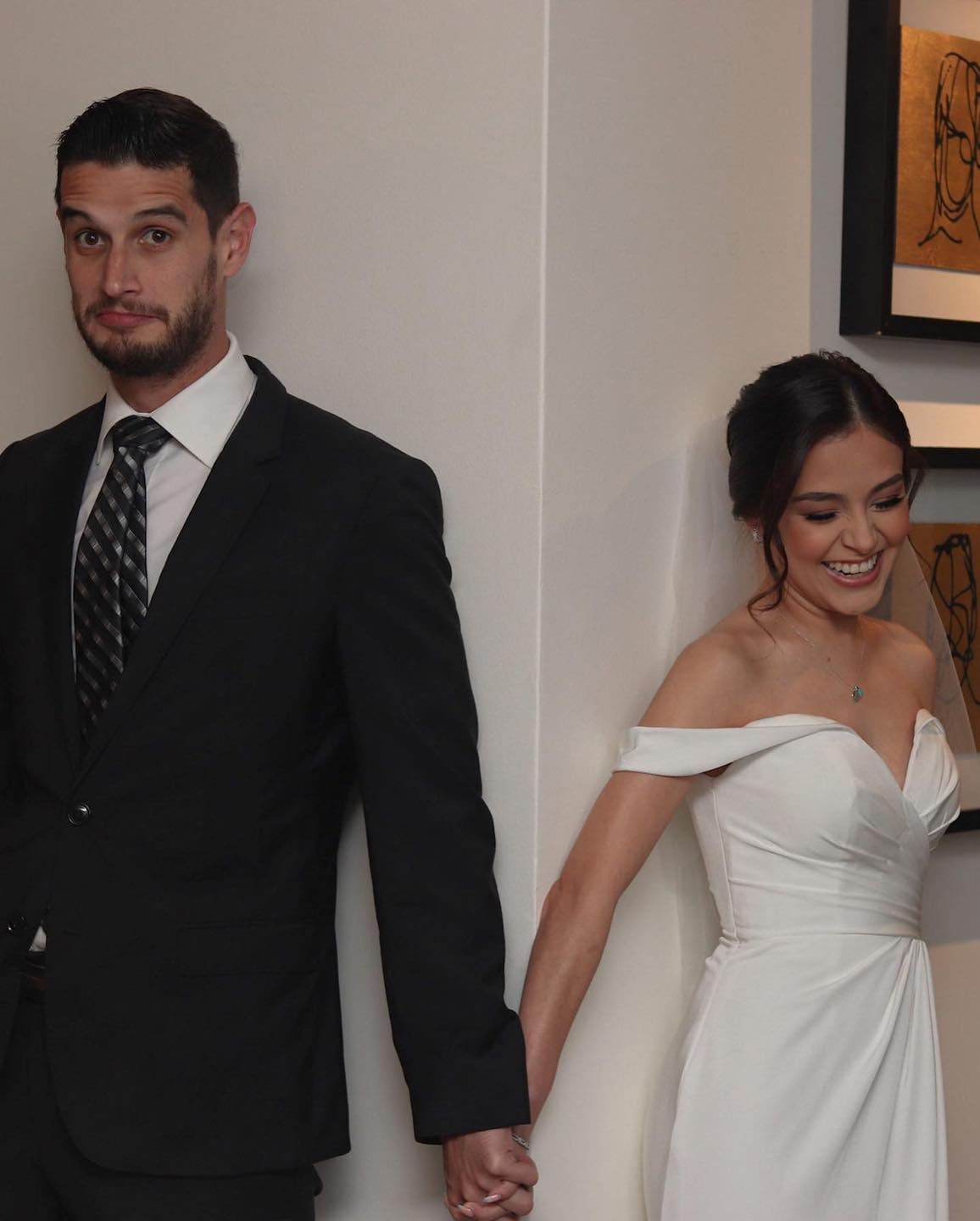 Adrián Marcelo y su esposa, Karina Puente.