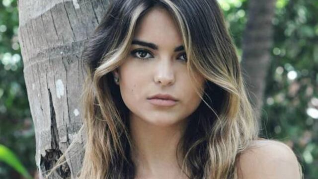 Esta joven de 22 años luce los bikinis a la perfección.