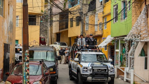 Caos vial en Álvaro Obregón: Despliegue de 125 patrullas nuevas genera intensa carga vehicular este jueves