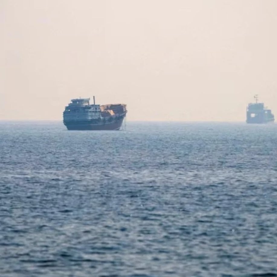 Irán cierra el estrecho de Ormuz “hasta nuevo aviso” tras ataques