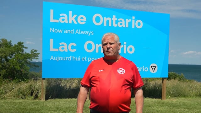Primer ministro de Ontario Donald Trump “Lago de América” letrero