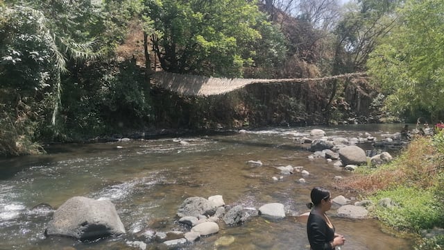 Caída de puente colgante en Malinalco dejó heridos