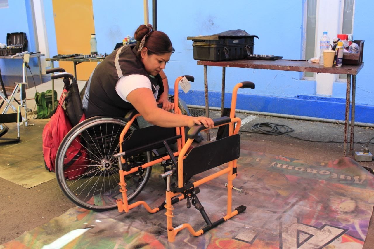 Coyoacán da mantenimiento y reparación en sillas de ruedas