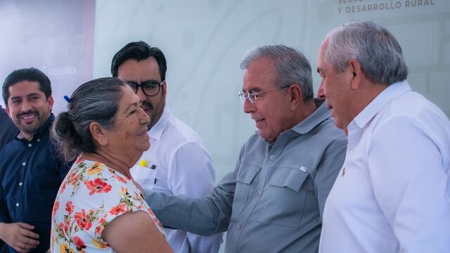 Tiendas comunitarias, un acierto de seguridad alimentaria: Rubén Rocha Moya