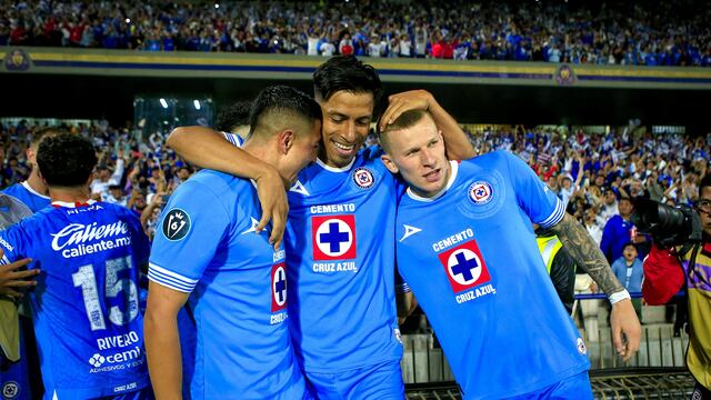 Cruz Azul a una victoria de empatar al América en títulos de Concachampions