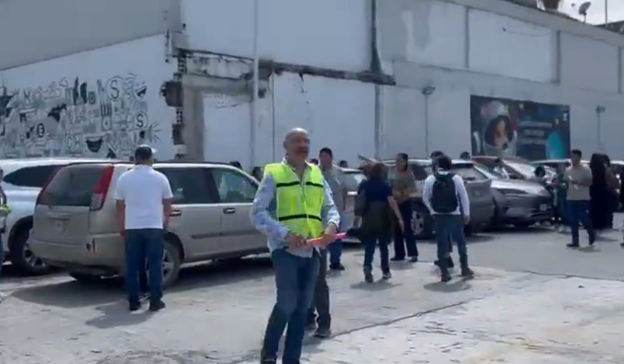 Desalojan Comisión Estatal de Derechos Humanos Nuevo León por amenaza de bomba