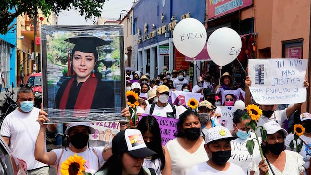 Protesta por el feminicidio de Evelin Afiune