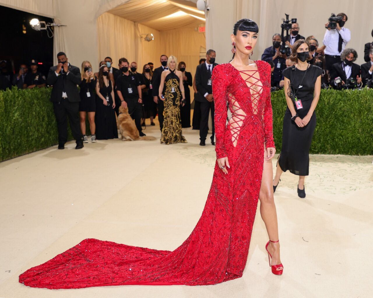 Megan Fox sorprende en el 'Met Gala 2021