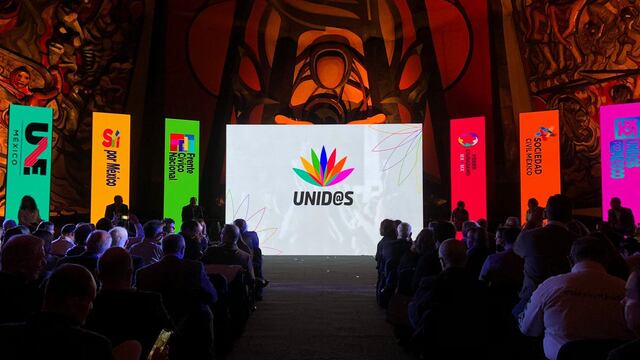 Claudio X. González y Unidos en contra de AMLO y Morena