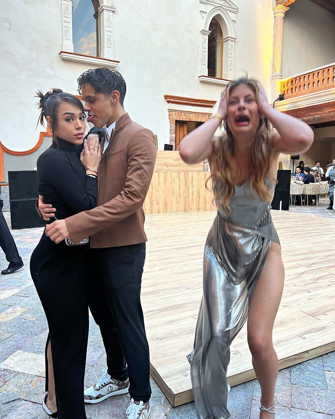 Danna Paola, Alex Hoyer y Hannah Stocking