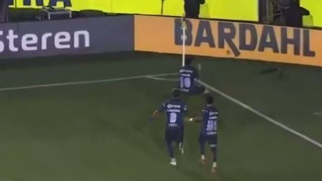 La prensa regia tundió a Diego Valdés por festejarle el 0-2 a los fans de Tigres.