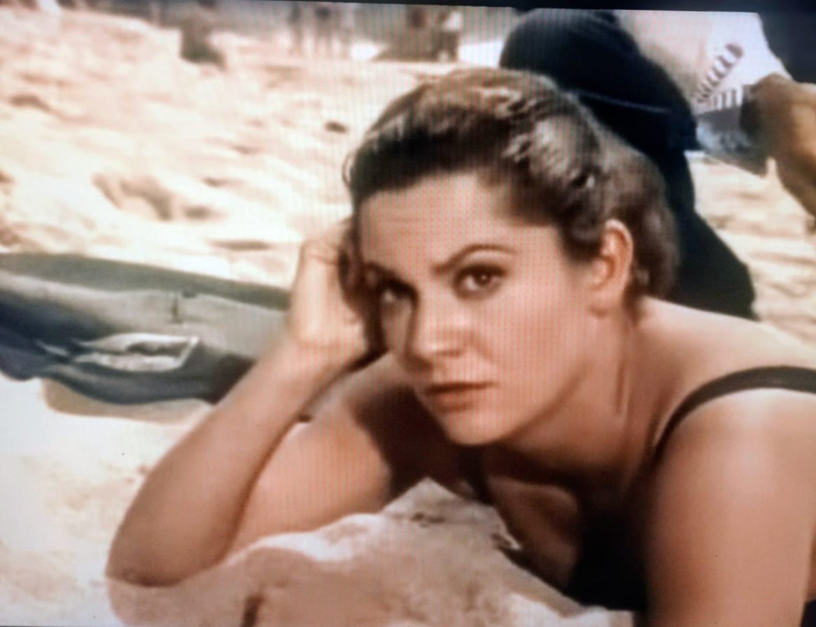 Emma Solórzano en las playas de Acapulco.