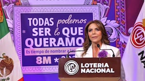 Lotería Nacional presenta billete conmemorativo por el Día Internacional de la Mujer