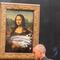 Museo de Louvre demanda al hombre que dio “pastelazo” a La Mona Lisa