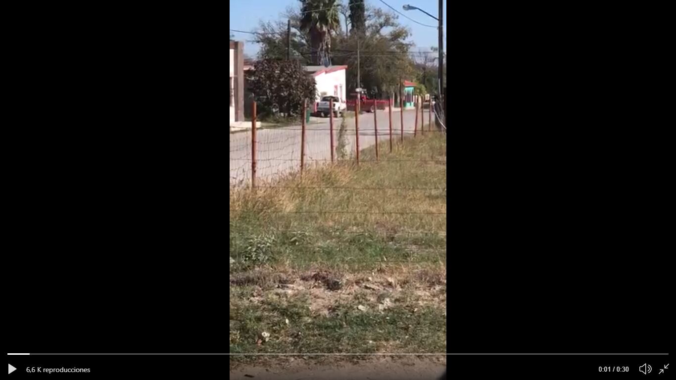 Videos en redes sociales de hombres armados en Villa Unión.