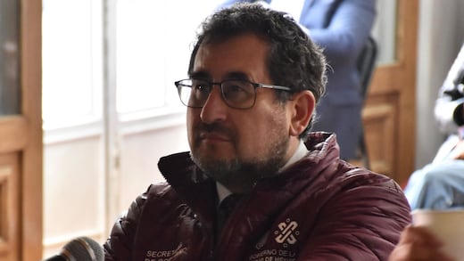 César Cravioto aclara renta de vivienda en Polanco ligada a Fundación Haghenbeck