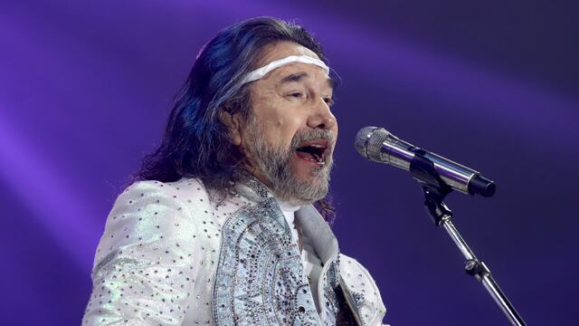 Marco Antonio Solís, El Buki, cantante.