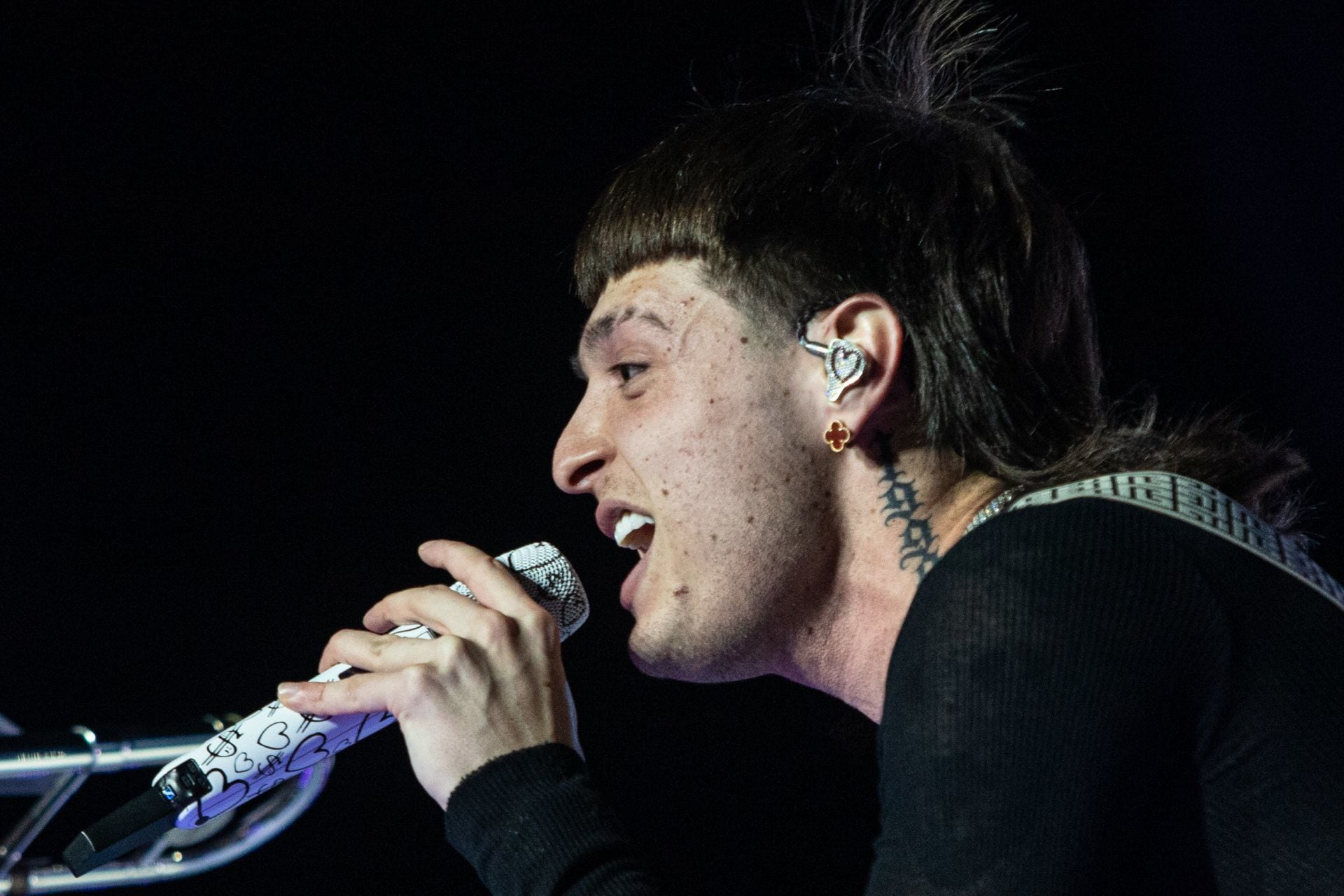 Peso Pluma, cantante.