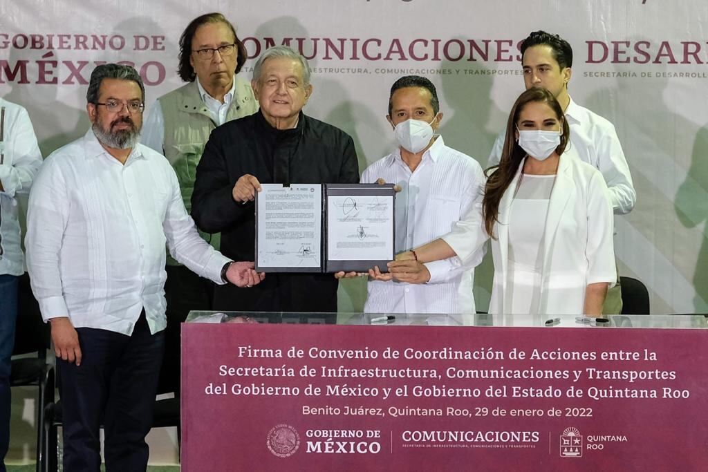 AMLO con Mara Lezama y el Gobernador de Quintana Roo