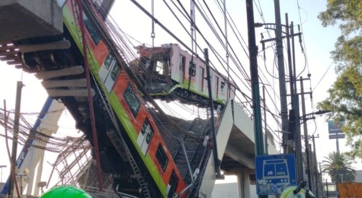 Desplome de Línea 12 del Metro