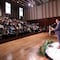 Diego Sinhue Rodríguez entregó becas a docentes de Guanajuato en reconocimiento al ciclo escolar 2023-2024