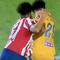 La prueba de que el arbitraje acuchilló a Chivas; regalaron penal a Tigres