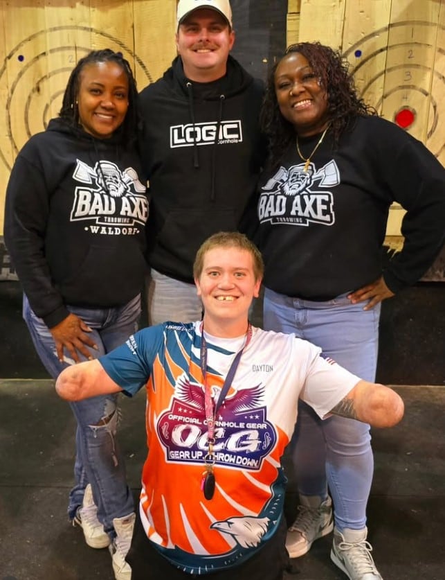 Dayton Webber, jugador profesional de cornhole