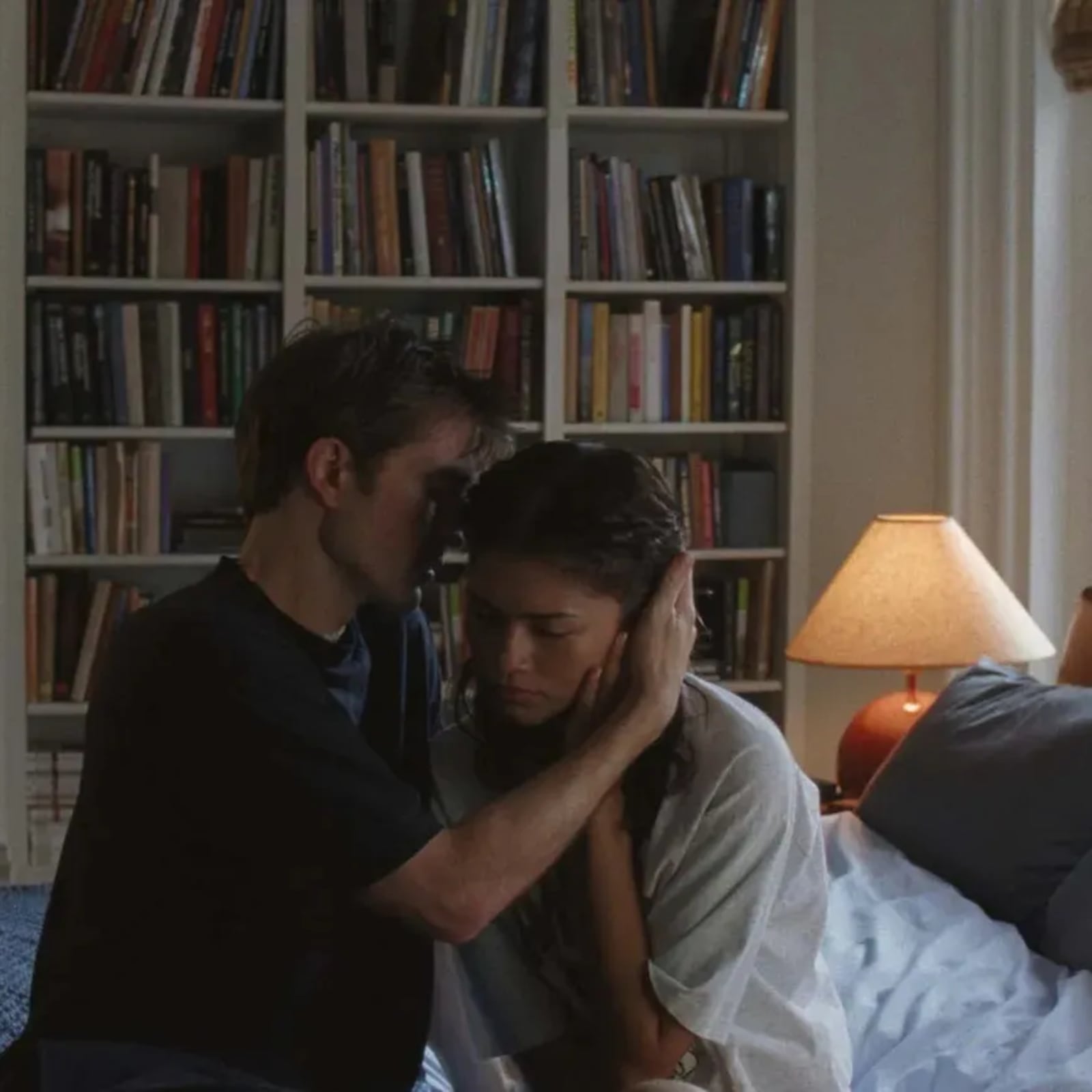 Padres de víctimas de Columbine revelan trama de The Drama en demanda