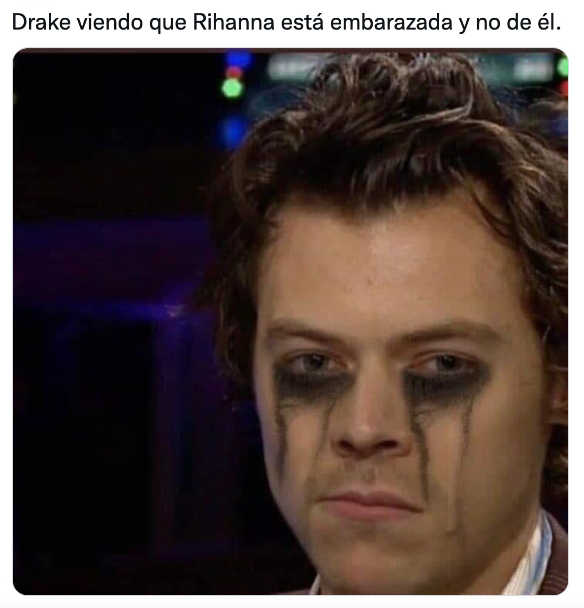 Meme sobre el embarazo de Rihanna