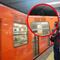 VIDEO: Quería surfear encima de un vagón del Metro CDMX; lo bajan y detienen
