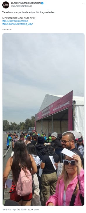 Filas para el concierto de Blackpink en México
