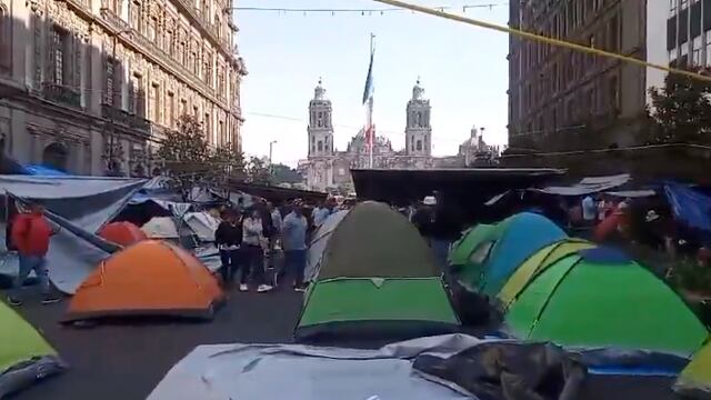 CNTE toma el Zócalo CDMX y realiza plantón