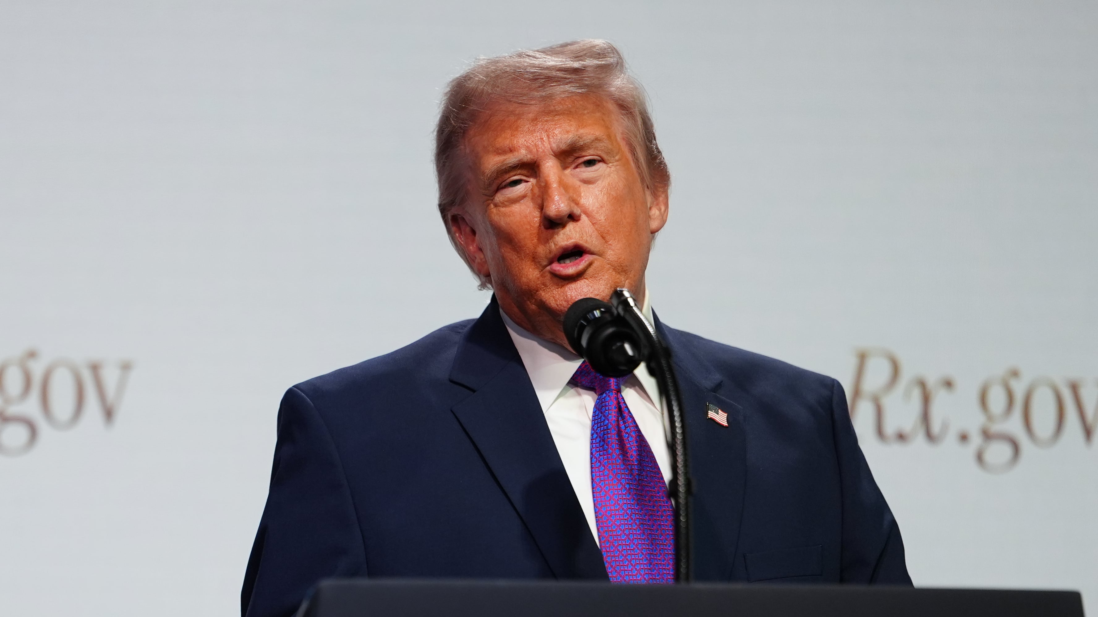 Trump propone cambiar conciertos por mitin en aniversario 250 de Estados Unidos