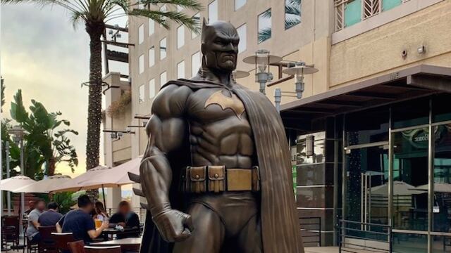 Estatua Batman