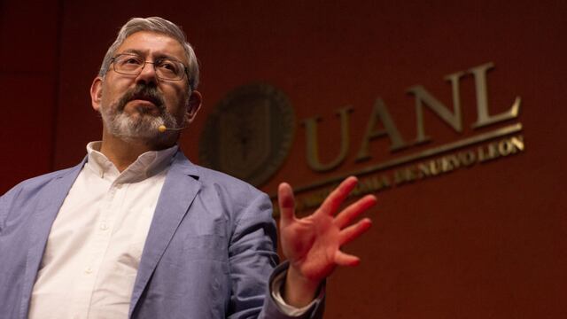 Macario Schettino analista político