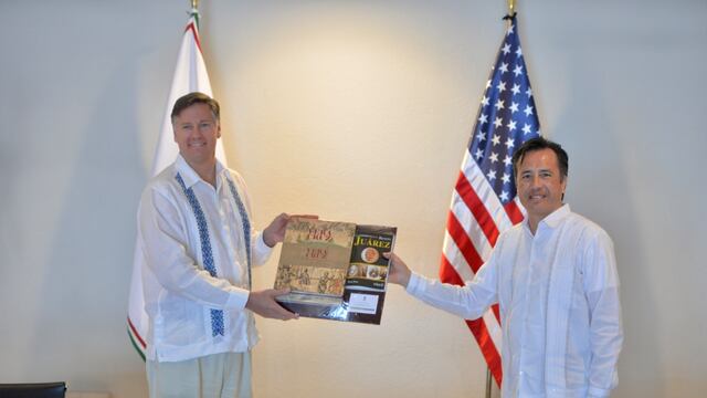 Cuitláhuac García y Christopher Landau.