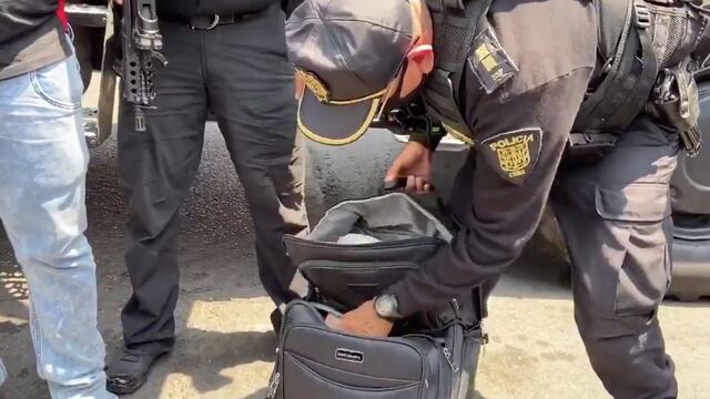 Inspección de policías.